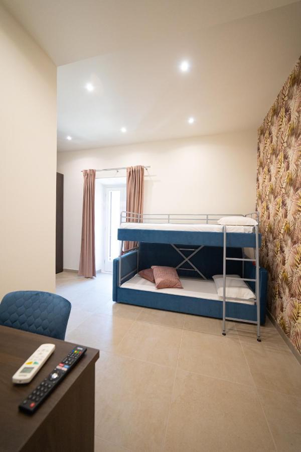 Numisia Guest House Terracina Zewnętrze zdjęcie