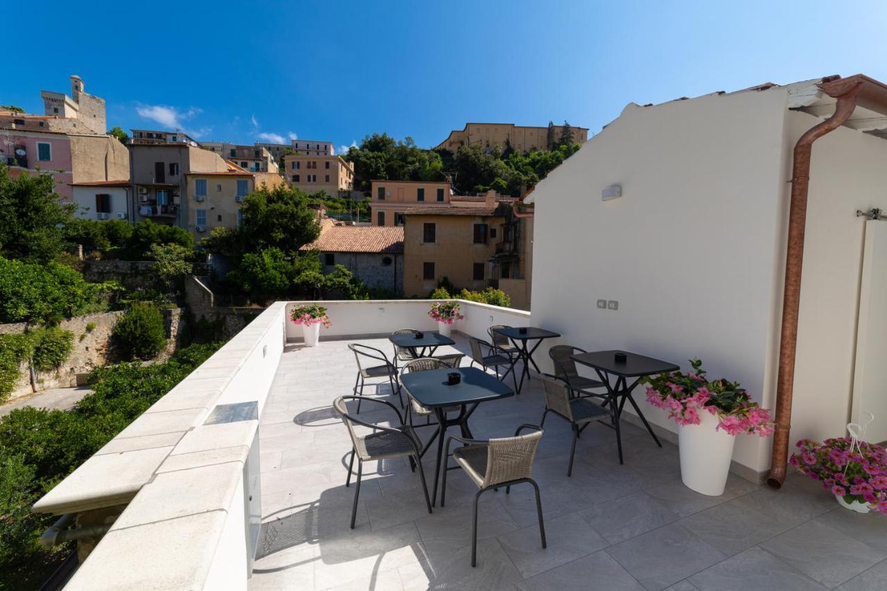 Numisia Guest House Terracina Zewnętrze zdjęcie